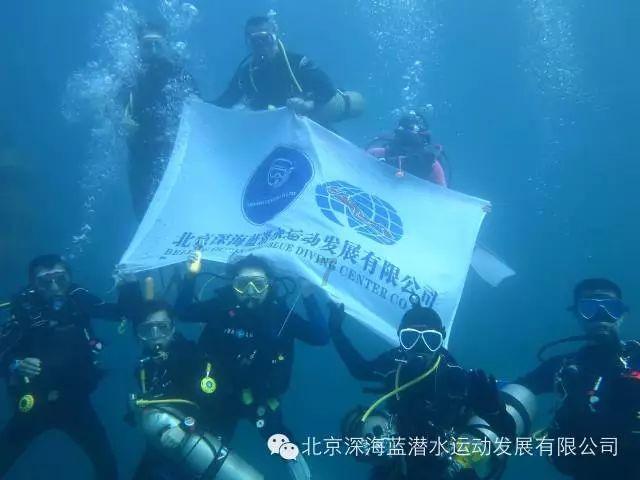 彩虹六号围攻